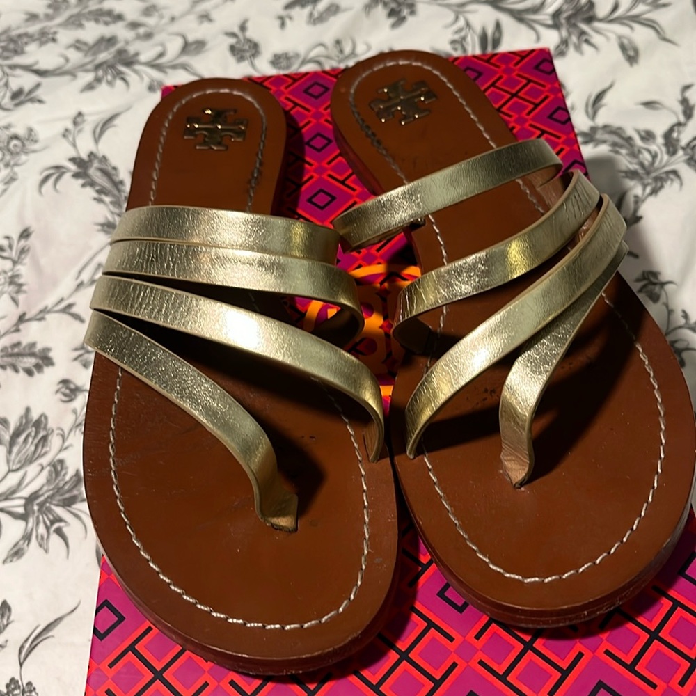 Tory Burch Gold Sz 8 Patos Flat Sandal